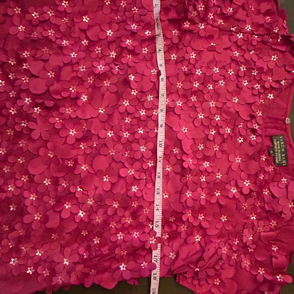 Varun Bahl Red Flower Top - Picture 8 of 12